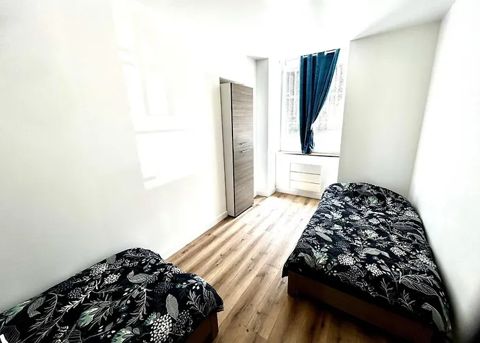 Modern App #2 Renovated Ground Floor 4pers